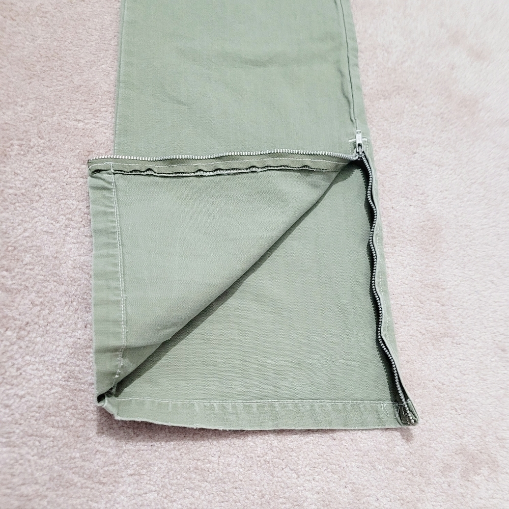 Old Navy Cargo Pants Women’s Size 8 Olive Green 100% Cotton Utility Ankle Zip - Picture 12 of 14